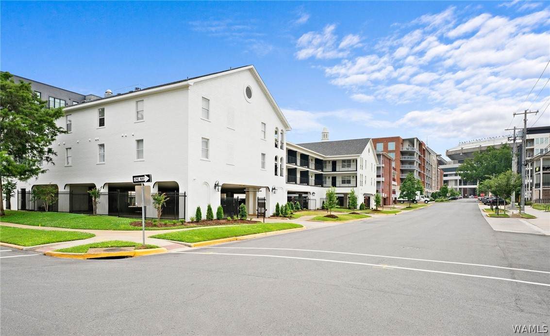 https://bt-photos.global.ssl.fastly.net/tuscaloosa/orig_boomver_1_175634-2.jpg