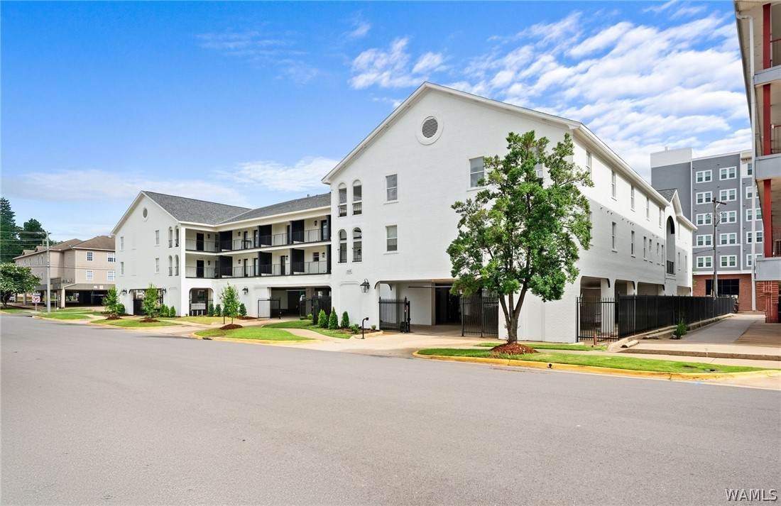 https://bt-photos.global.ssl.fastly.net/tuscaloosa/orig_boomver_1_175634-2.jpg