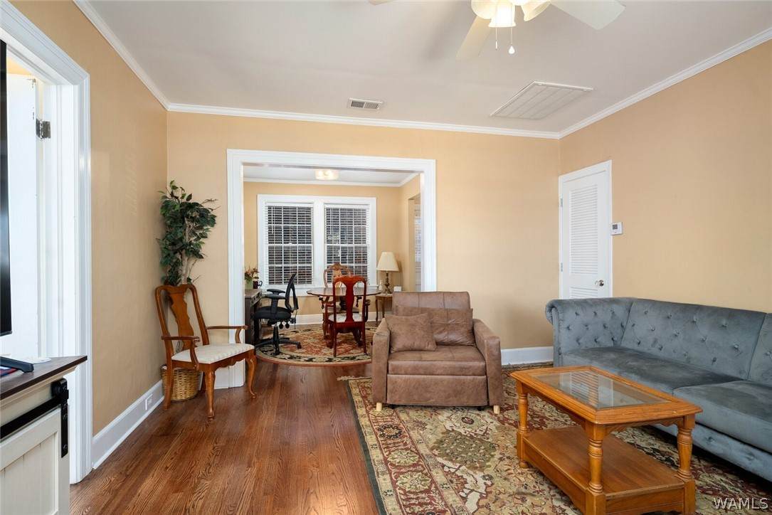 https://bt-photos.global.ssl.fastly.net/tuscaloosa/orig_boomver_1_175681-2.jpg