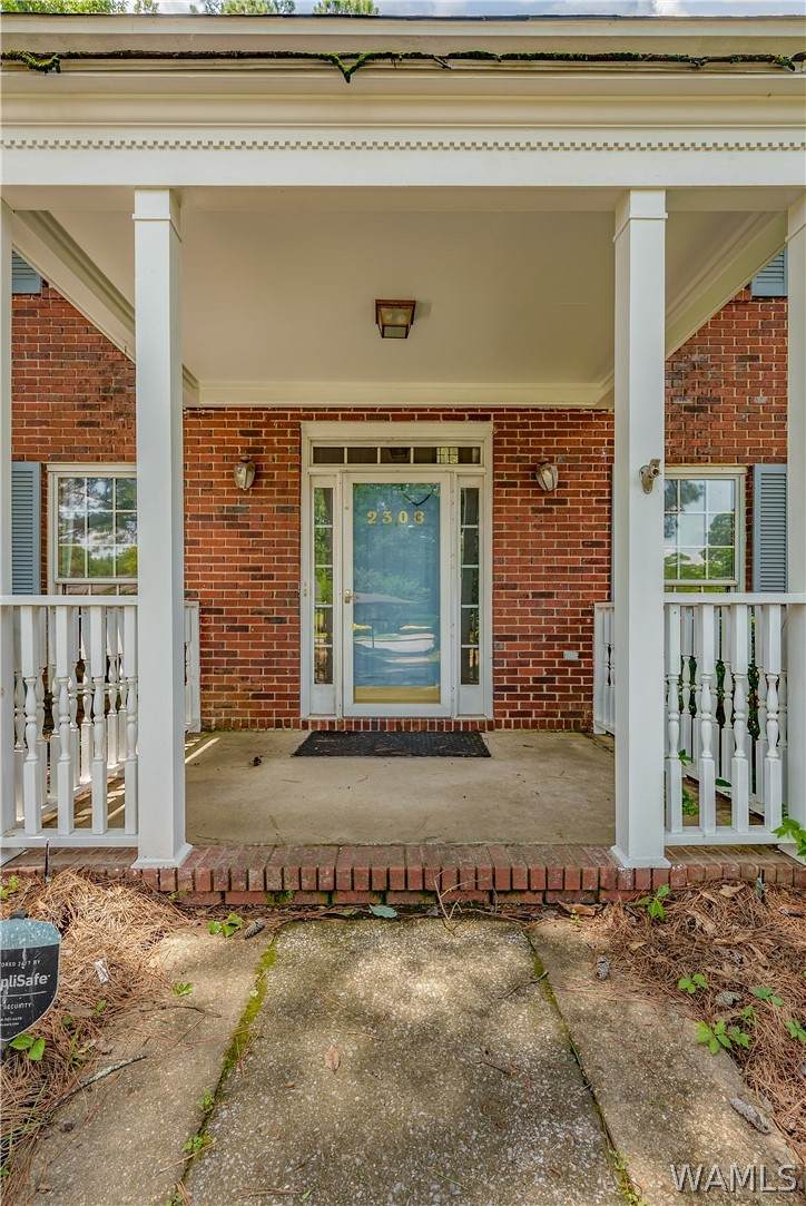 https://bt-photos.global.ssl.fastly.net/tuscaloosa/orig_boomver_1_175691-2.jpg