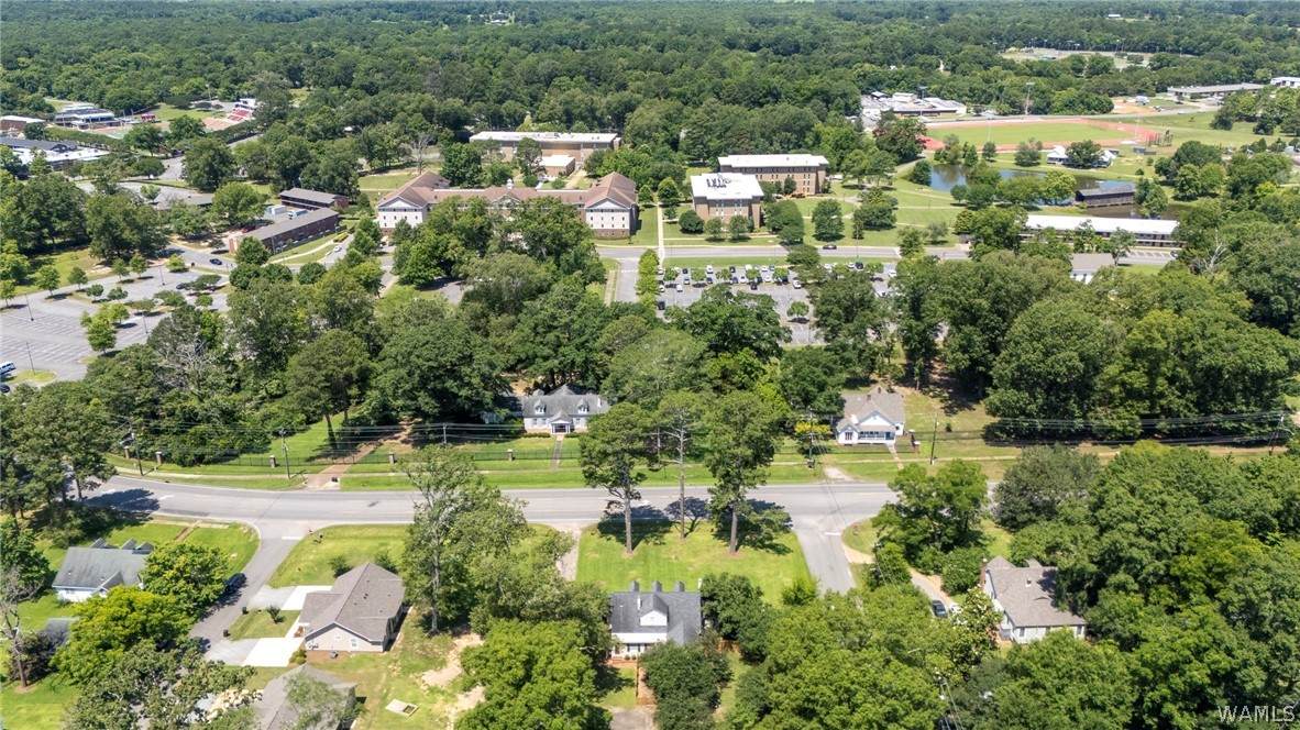 https://bt-photos.global.ssl.fastly.net/tuscaloosa/orig_boomver_1_175765-2.jpg