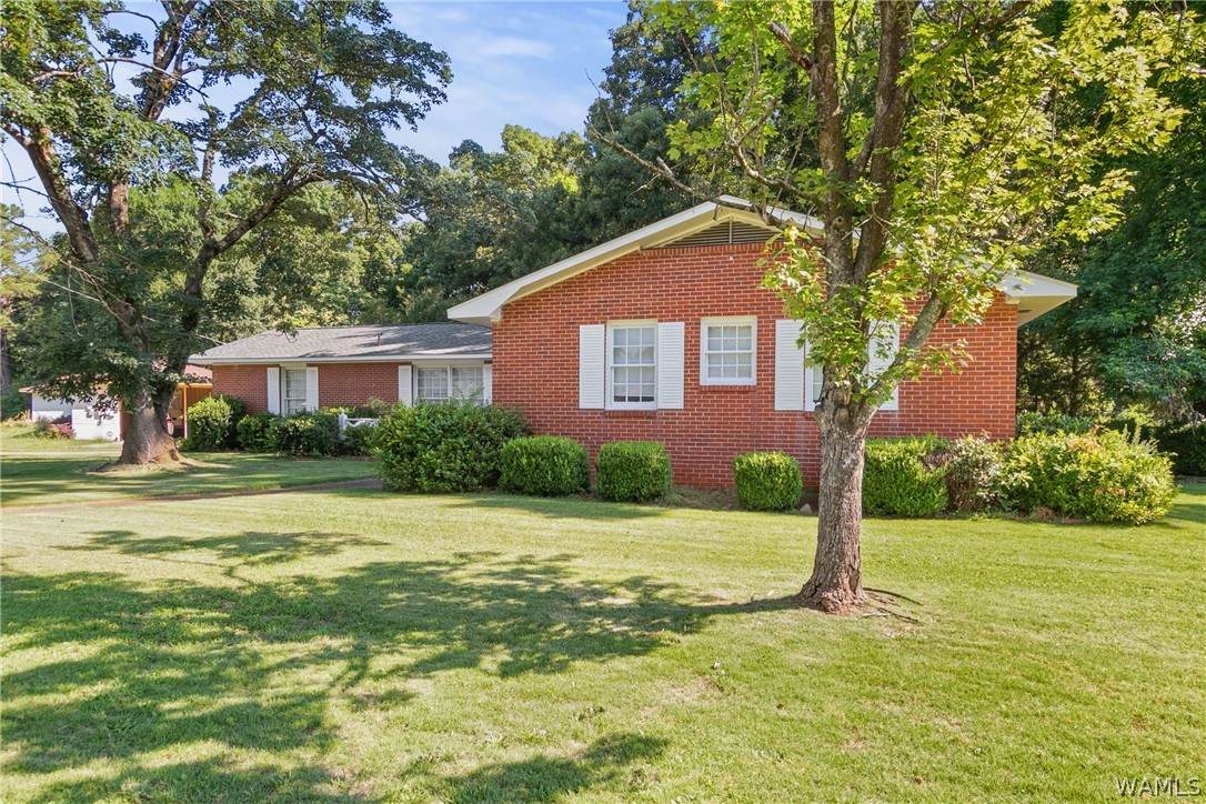 https://bt-photos.global.ssl.fastly.net/tuscaloosa/orig_boomver_1_175774-2.jpg