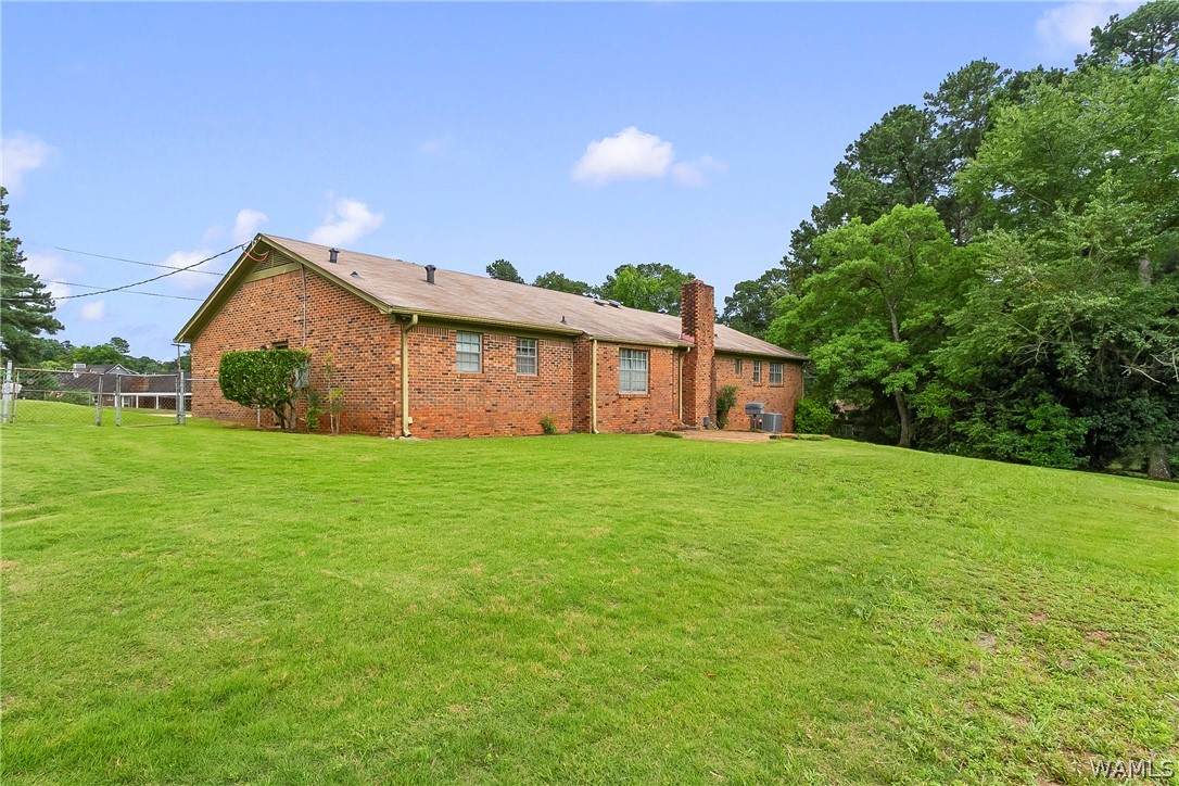 https://bt-photos.global.ssl.fastly.net/tuscaloosa/orig_boomver_1_175848-2.jpg