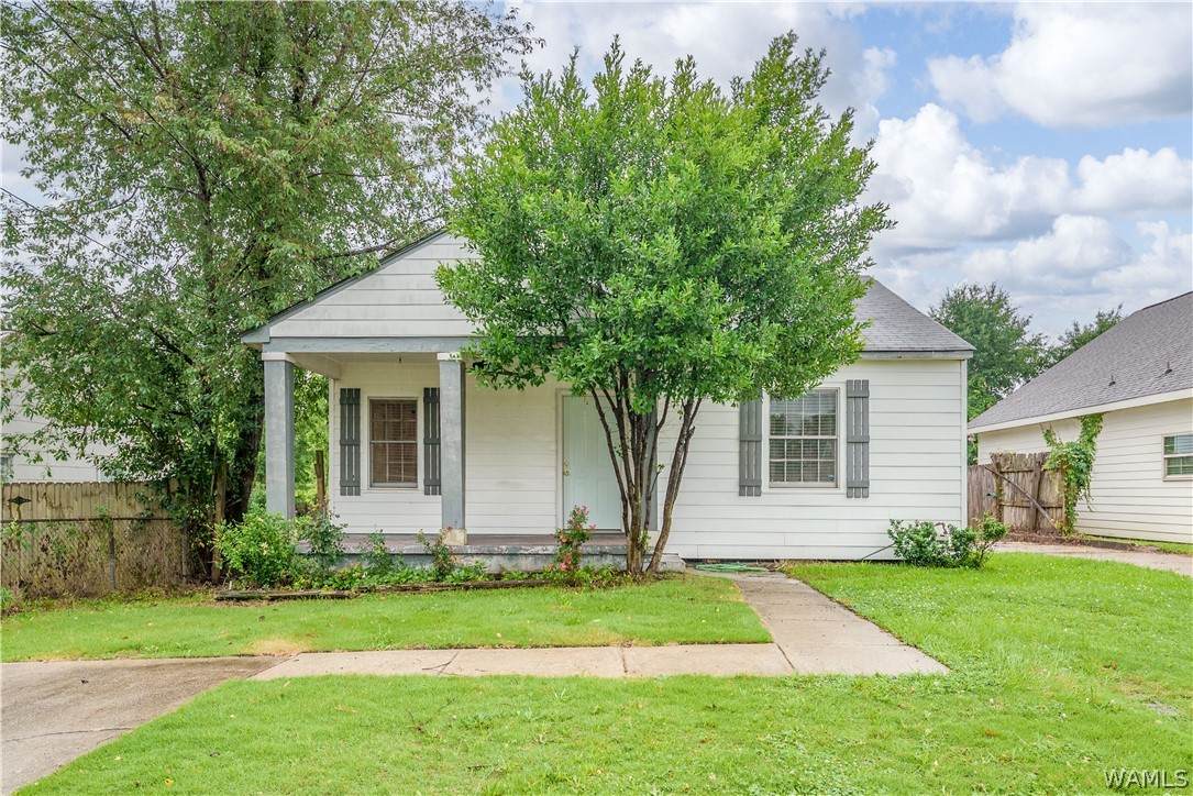 22 Lakeview - Photo 1