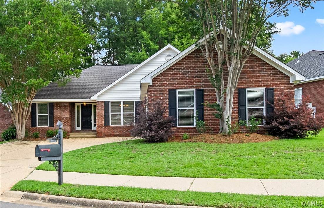 https://bt-photos.global.ssl.fastly.net/tuscaloosa/orig_boomver_1_175937-2.jpg
