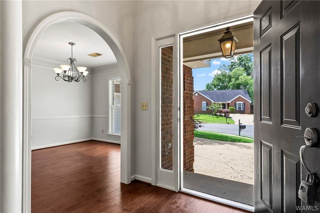 https://bt-photos.global.ssl.fastly.net/tuscaloosa/orig_boomver_1_175937-2.jpg