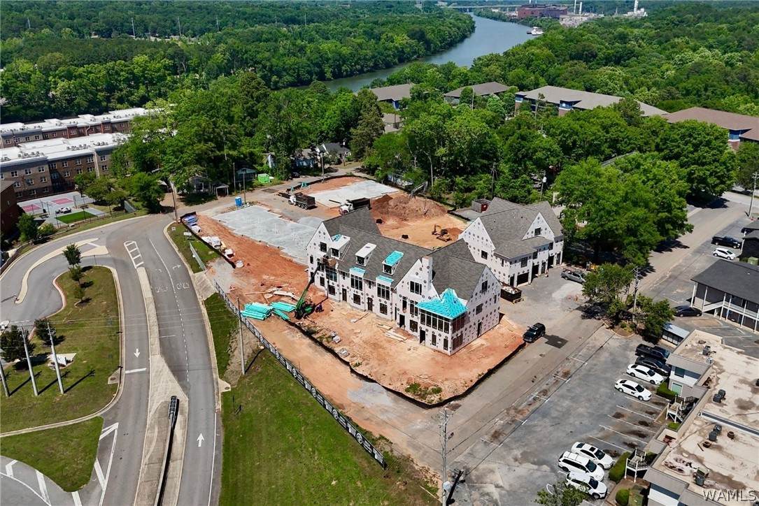 https://bt-photos.global.ssl.fastly.net/tuscaloosa/orig_boomver_1_176069-2.jpg