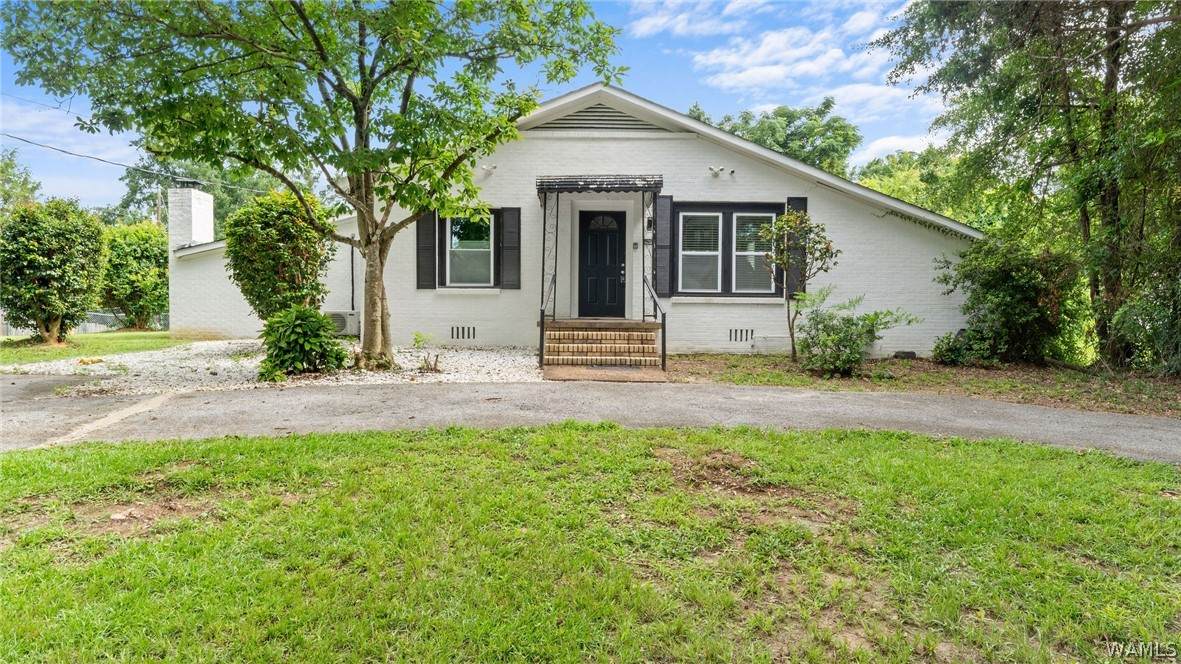 1511 18th Street - Photo 1