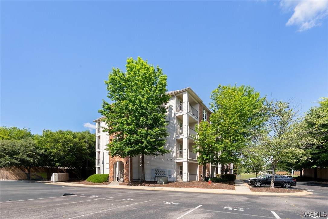 600 13th Street - Photo 1