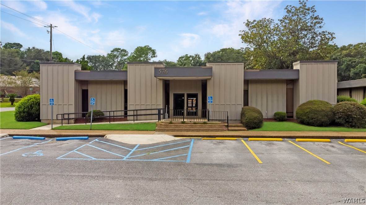 https://bt-photos.global.ssl.fastly.net/tuscaloosa/orig_boomver_1_176225-2.jpg