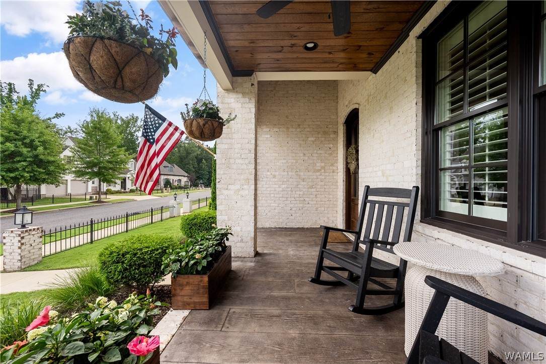 https://bt-photos.global.ssl.fastly.net/tuscaloosa/orig_boomver_1_176232-2.jpg
