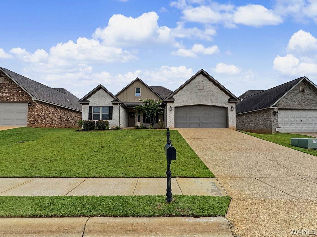 13821 Hemlock Dr - Photo 1