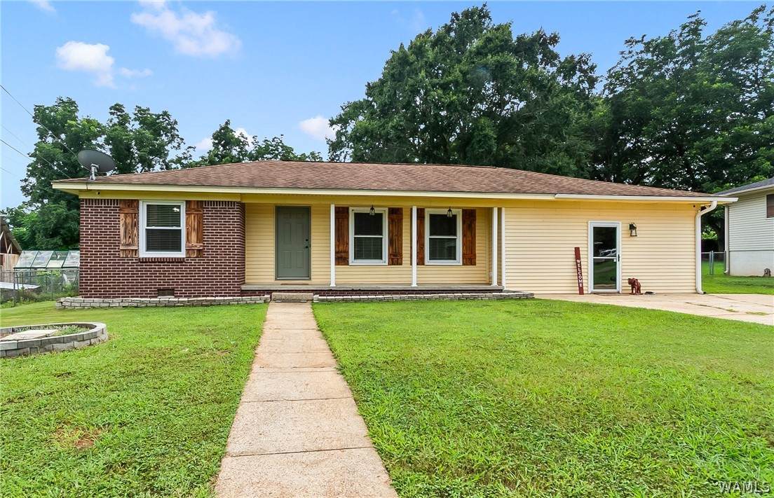 6205 Cottonwood Lane - Photo 1