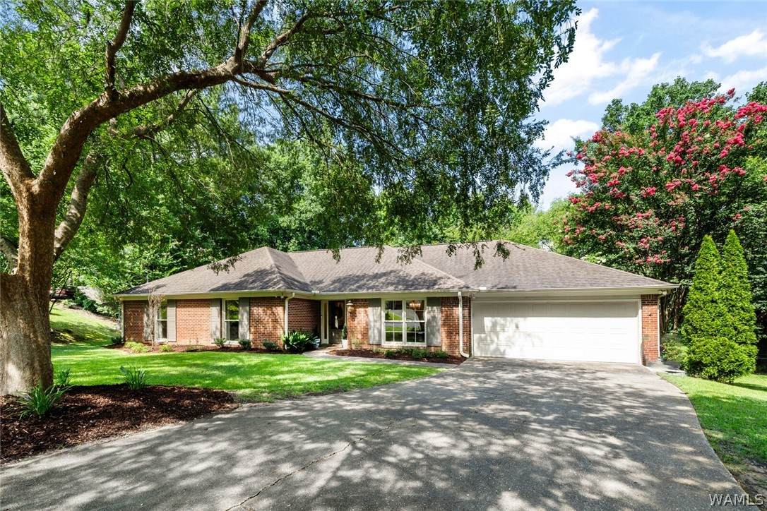 649 Vicksburg Drive - Photo 1