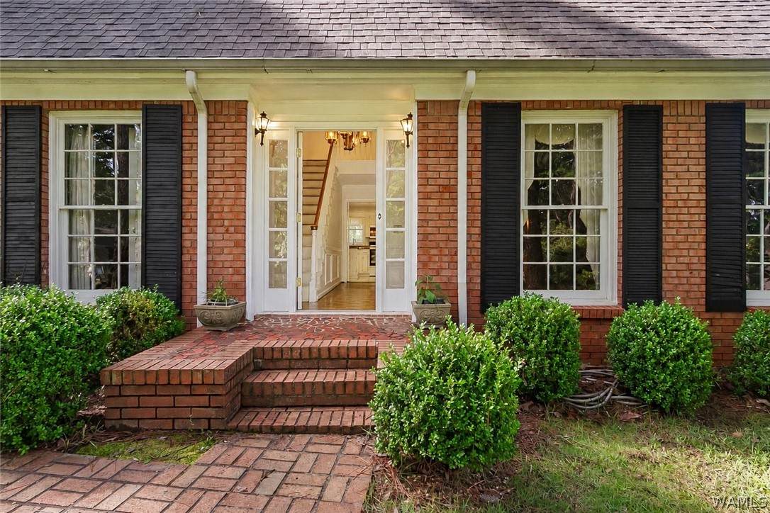 https://bt-photos.global.ssl.fastly.net/tuscaloosa/orig_boomver_1_176377-2.jpg