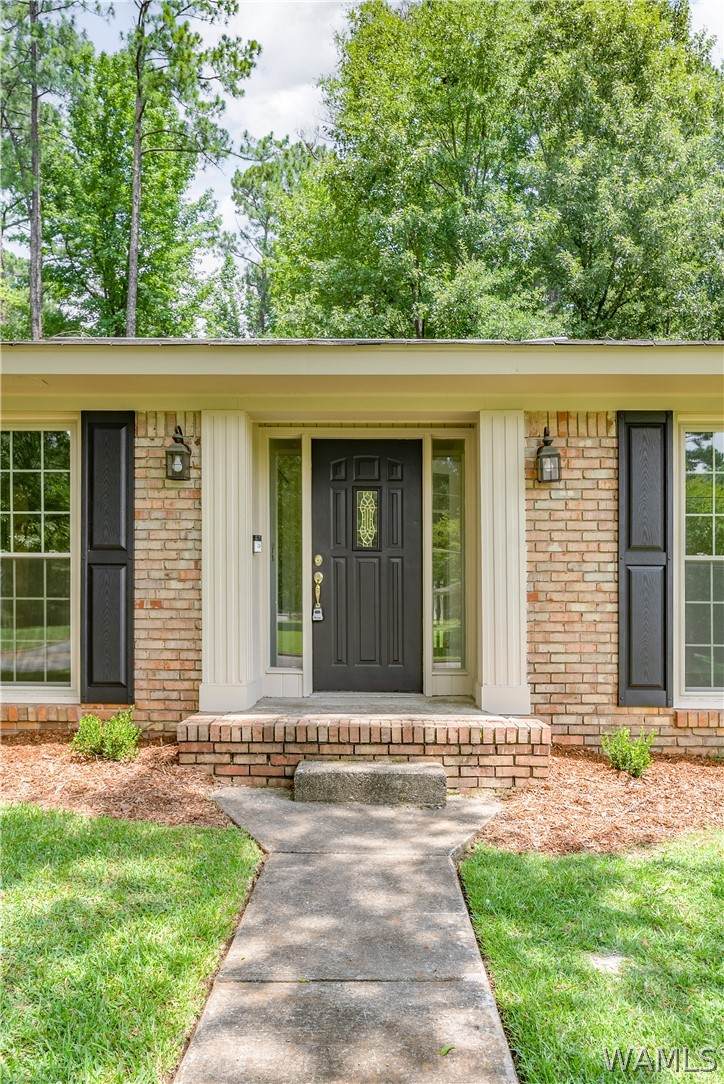 https://bt-photos.global.ssl.fastly.net/tuscaloosa/orig_boomver_1_176407-2.jpg