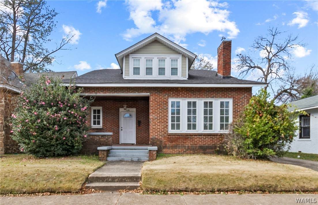 1018 16th Avenue - Photo 1