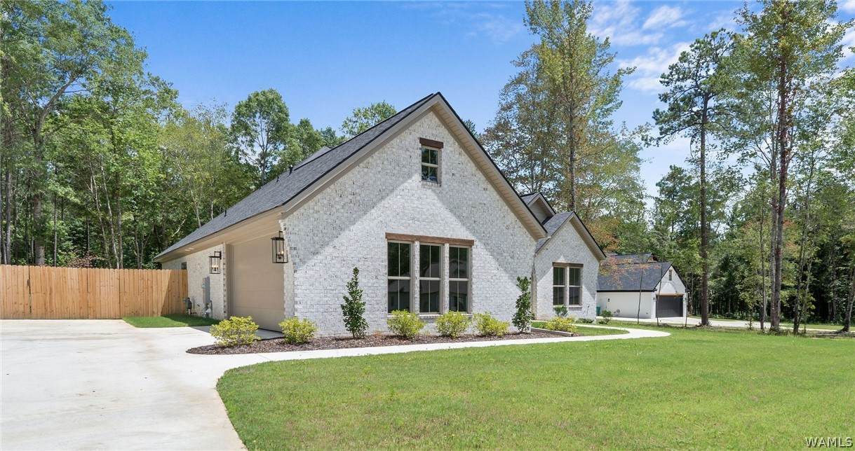 https://bt-photos.global.ssl.fastly.net/tuscaloosa/orig_boomver_1_176463-2.jpg