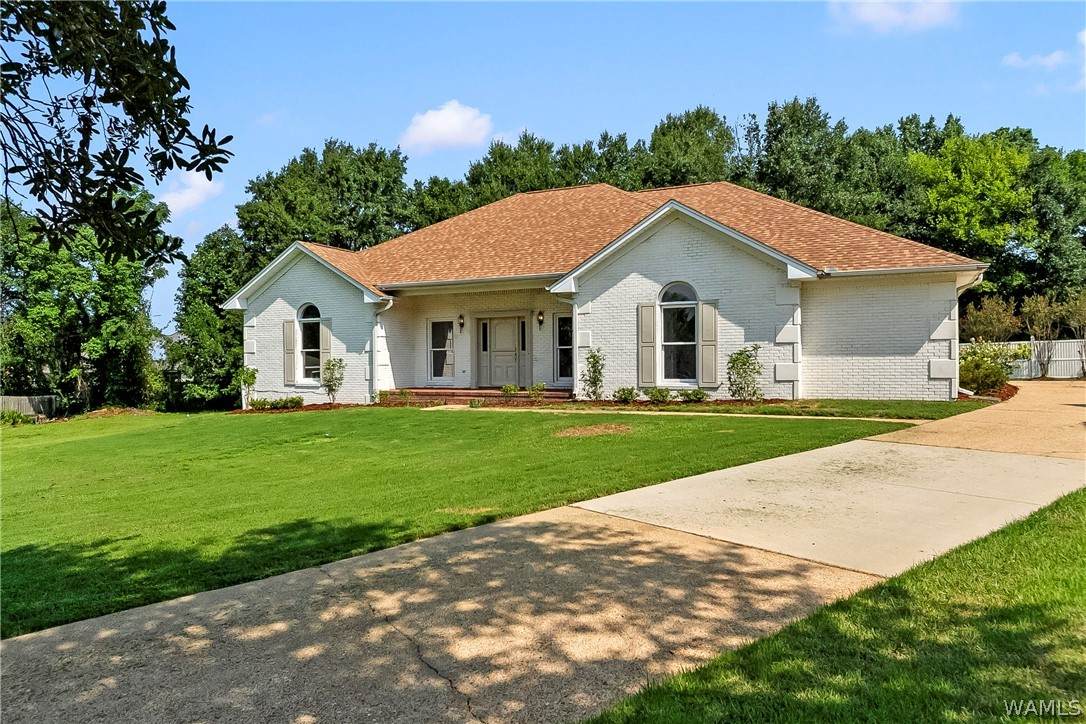 7701 Drake Circle - Photo 1
