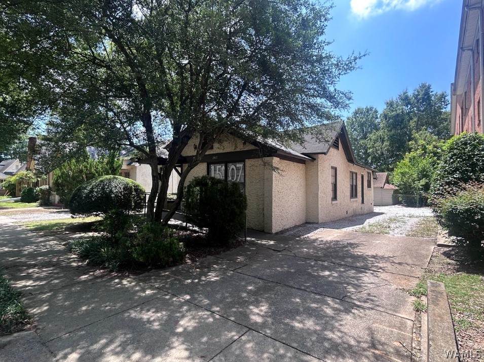 1507 Paul W Bryant Drive - Photo 1