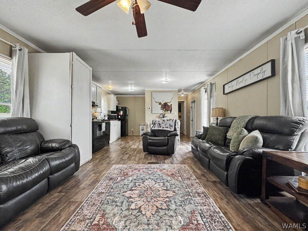 https://bt-photos.global.ssl.fastly.net/tuscaloosa/orig_boomver_1_176558-2.jpg