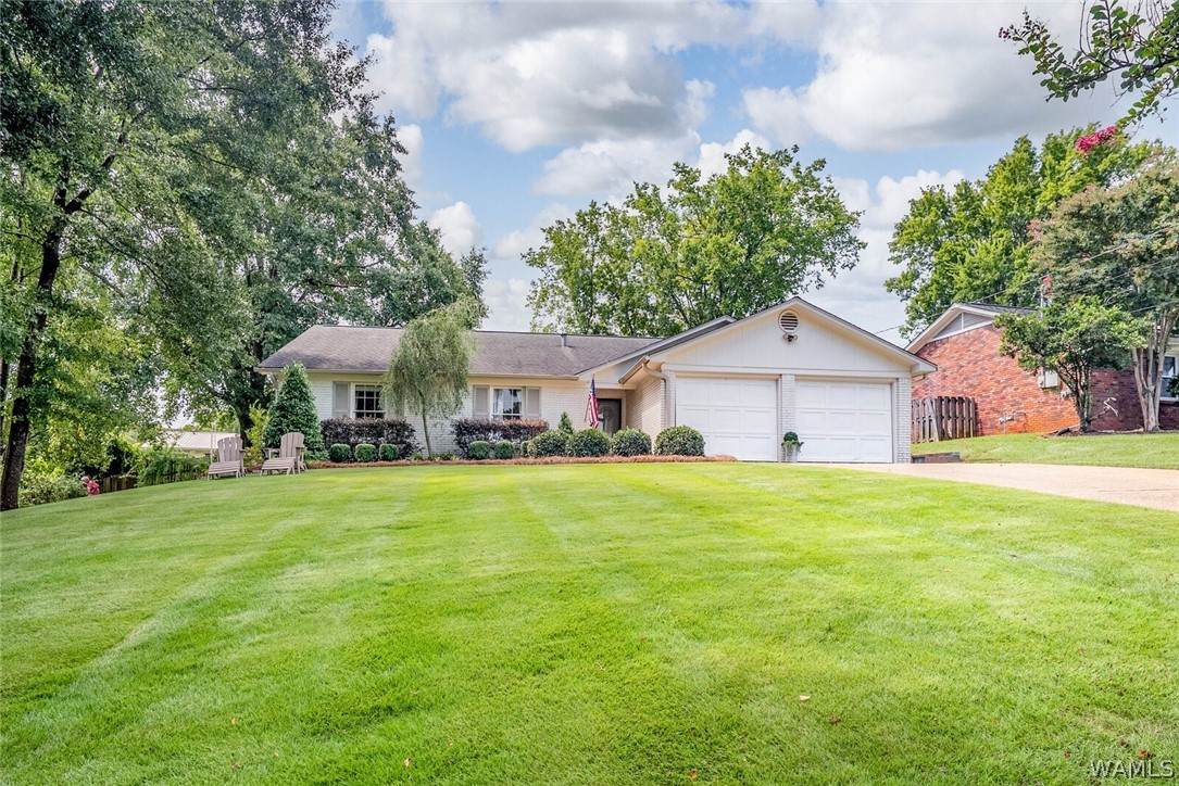 1025 Heritage Lane - Photo 1