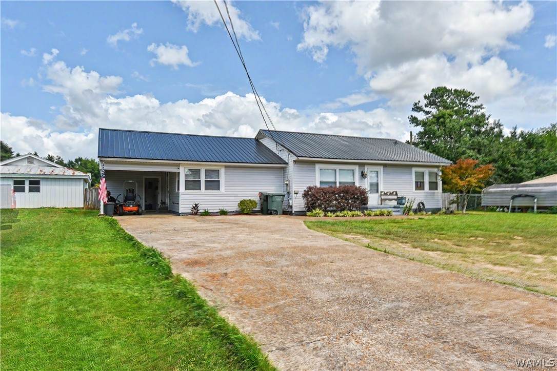 866 4th Street - Photo 1