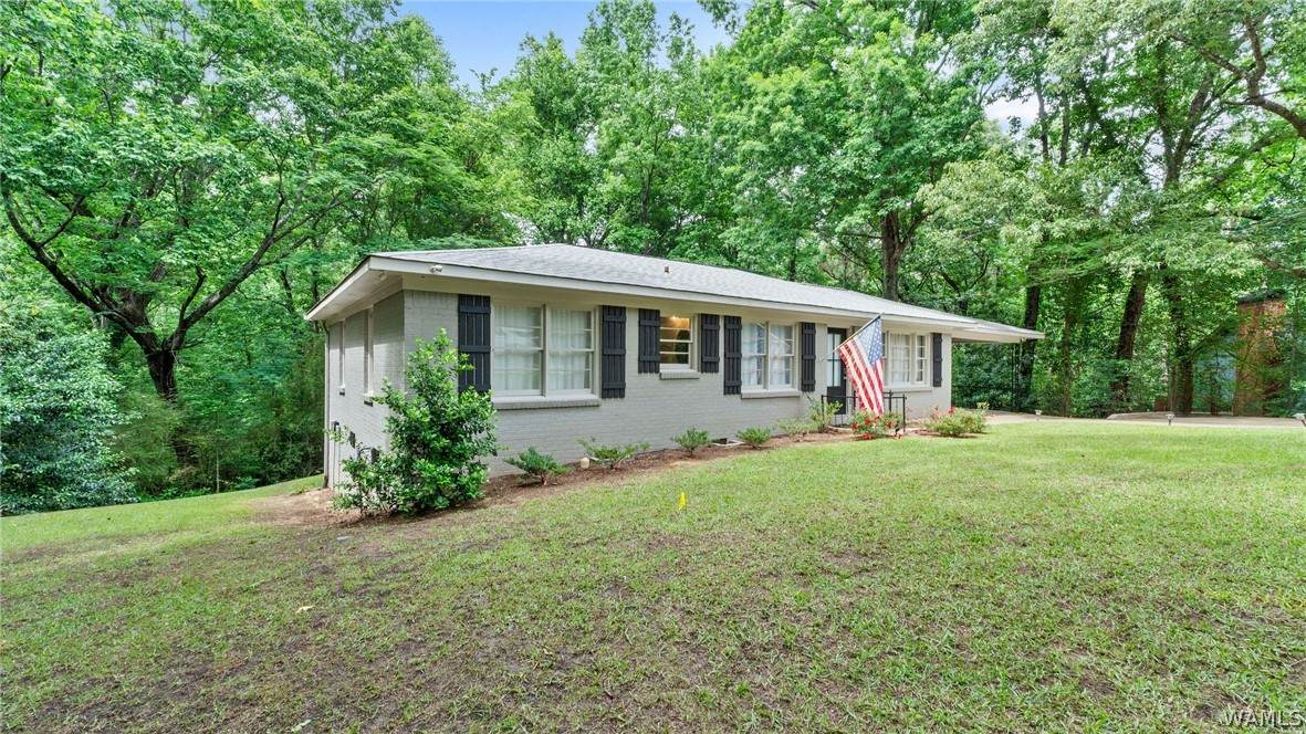 https://bt-photos.global.ssl.fastly.net/tuscaloosa/orig_boomver_1_176932-2.jpg