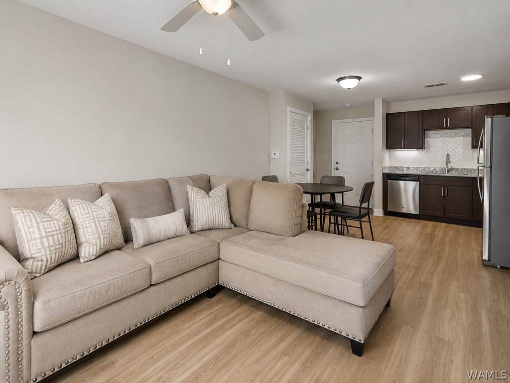 680 6th Avenue - Photo 1