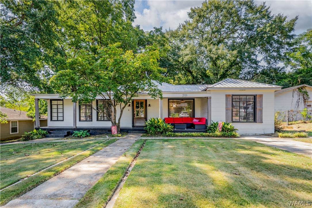 2111 23rd Street - Photo 1