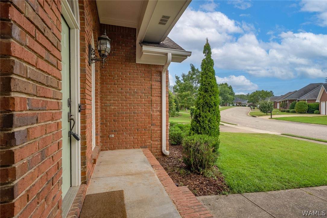 https://bt-photos.global.ssl.fastly.net/tuscaloosa/orig_boomver_1_177183-2.jpg