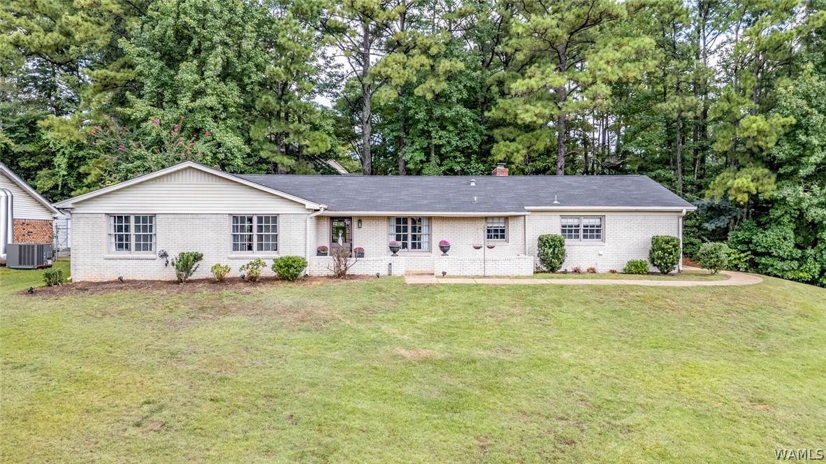 655 Woodridge Drive - Photo 1