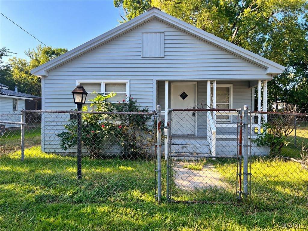 2825 25th Street - Photo 1