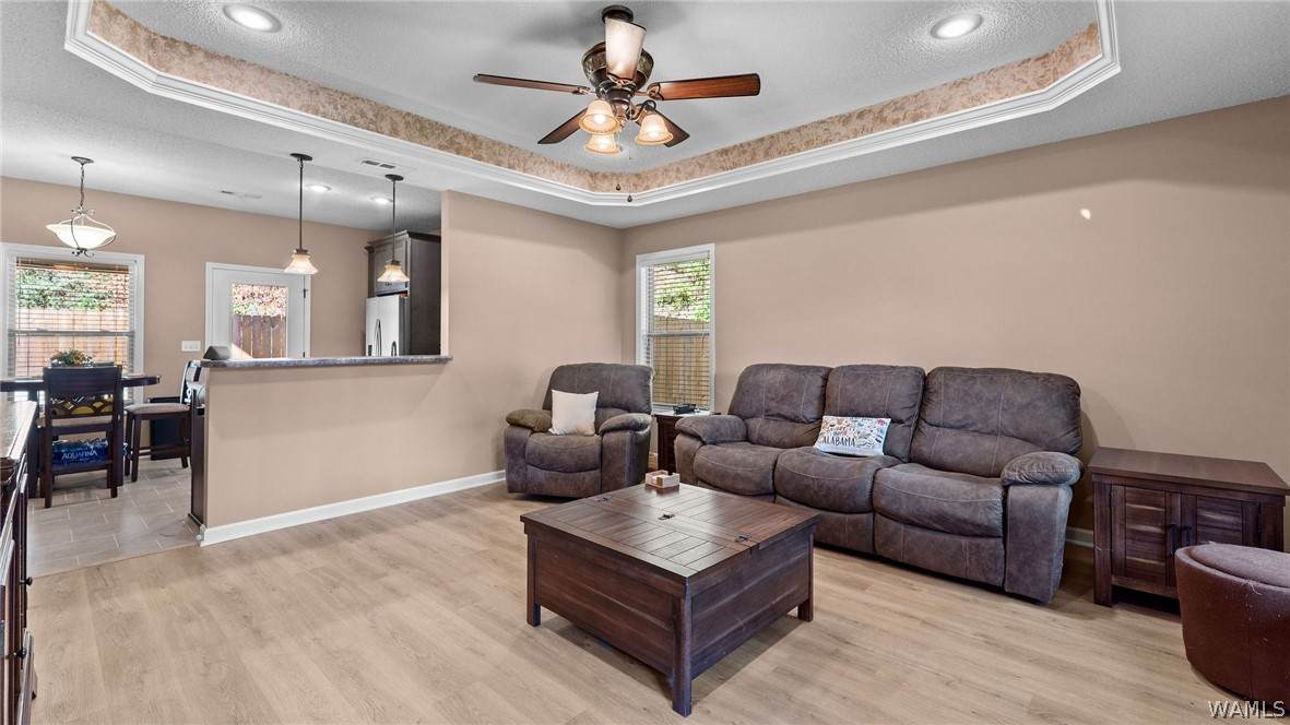 https://bt-photos.global.ssl.fastly.net/tuscaloosa/orig_boomver_1_177240-2.jpg