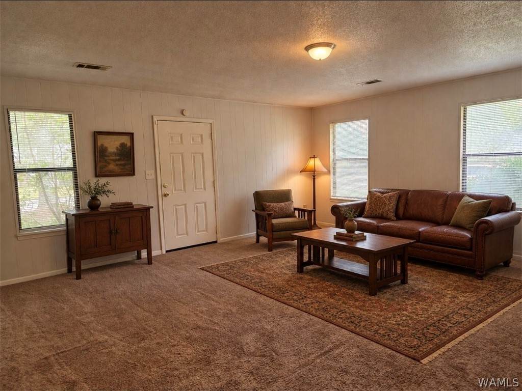 https://bt-photos.global.ssl.fastly.net/tuscaloosa/orig_boomver_1_177282-2.jpg