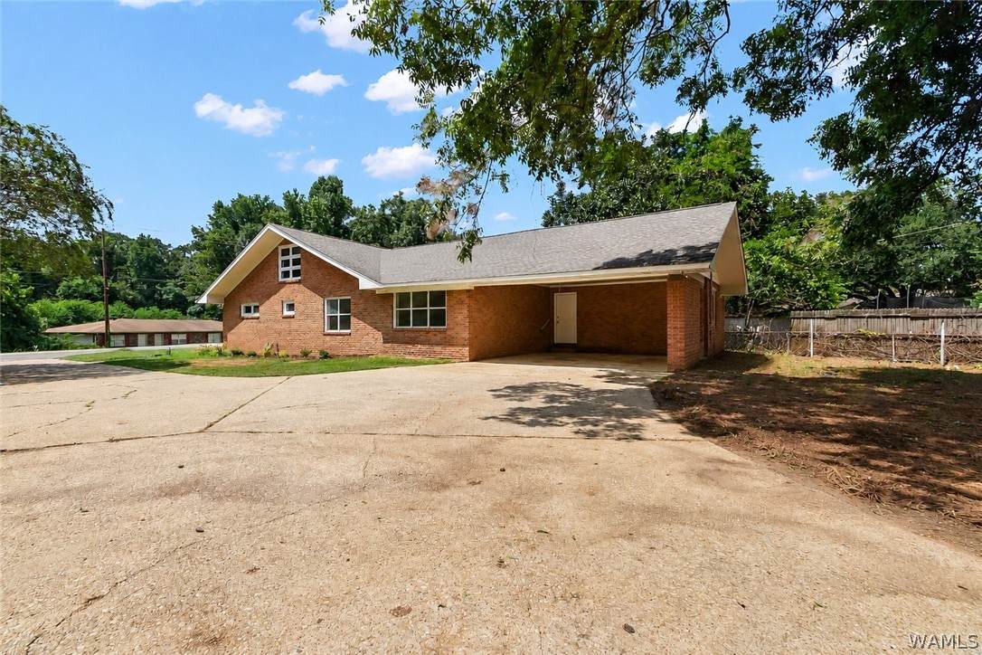 https://bt-photos.global.ssl.fastly.net/tuscaloosa/orig_boomver_1_177308-2.jpg