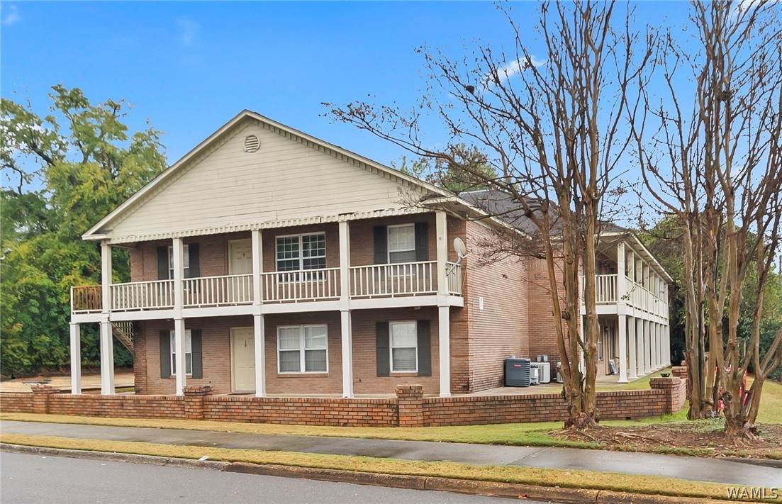 https://bt-photos.global.ssl.fastly.net/tuscaloosa/orig_boomver_1_177372-2.jpg