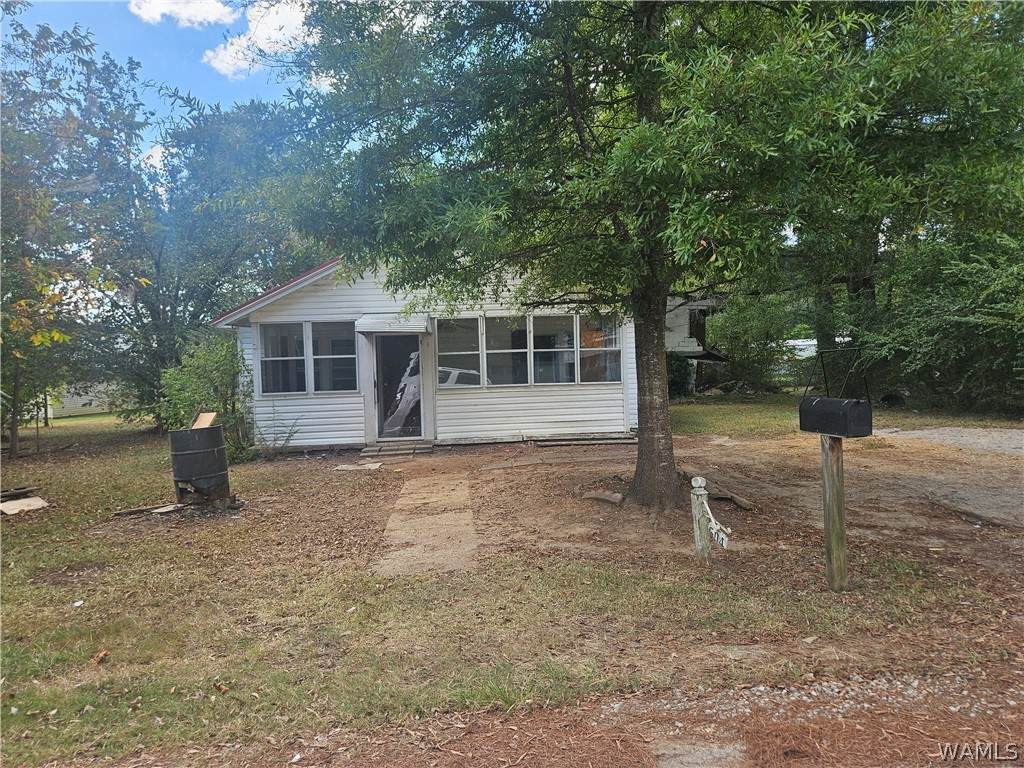 604 4th Street - Photo 1