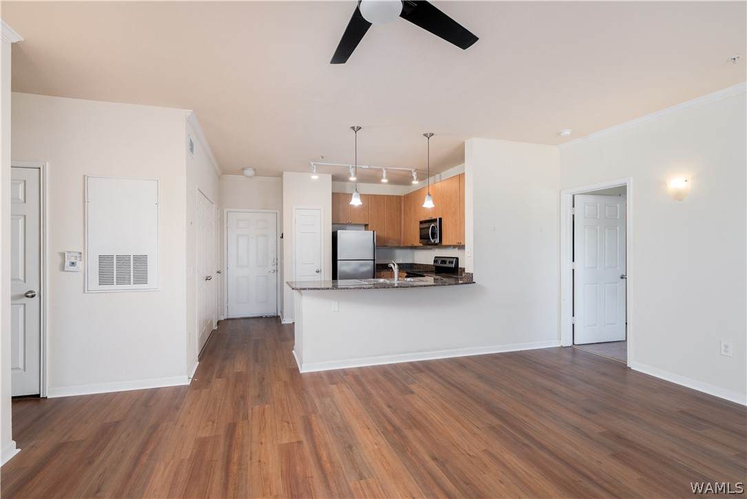 1901 5th Avenue - Photo 1