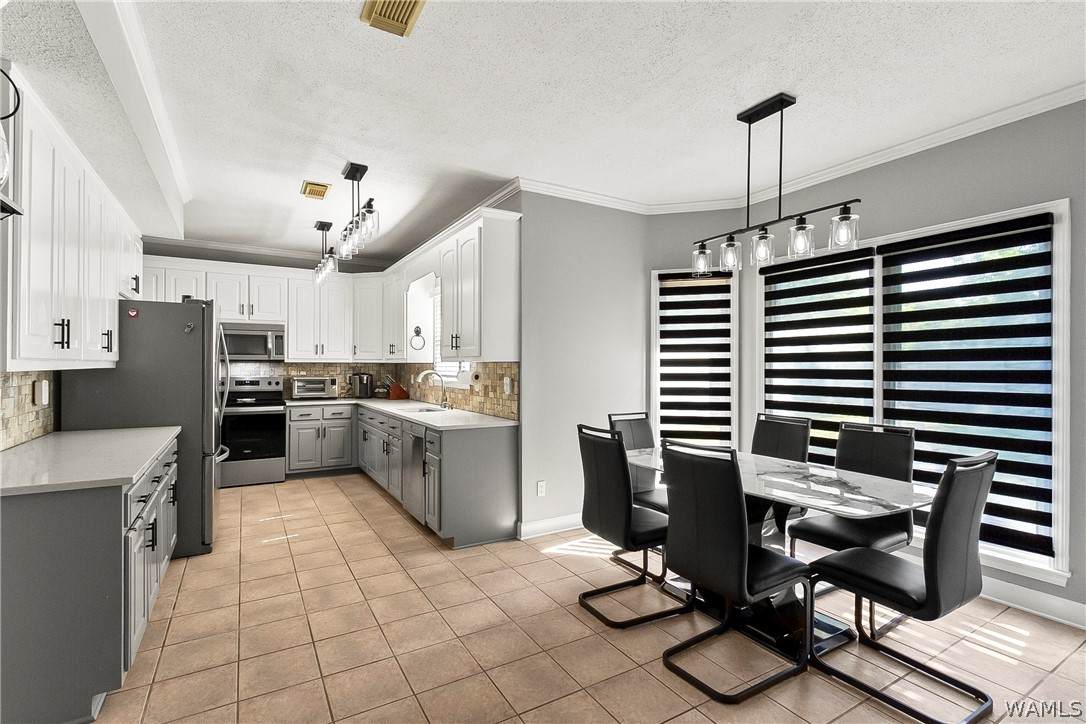 8717 Waverly Drive - Photo 1