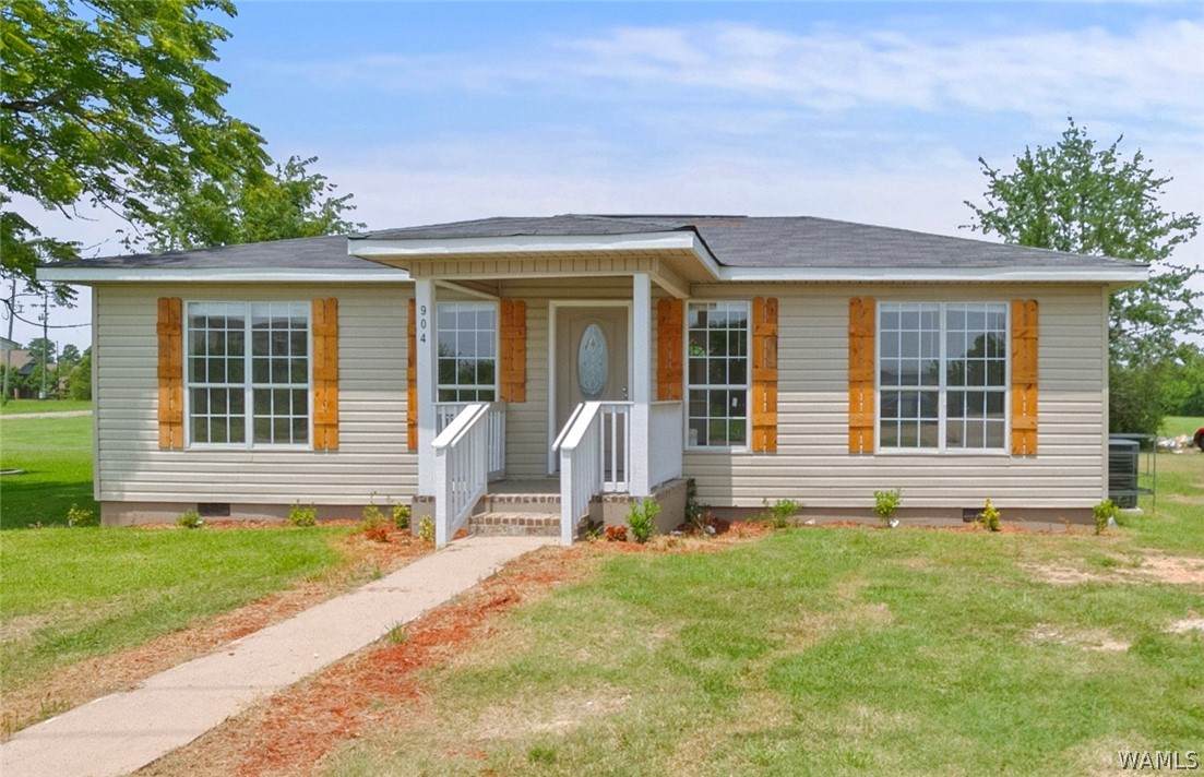 904 29th Street - Photo 1