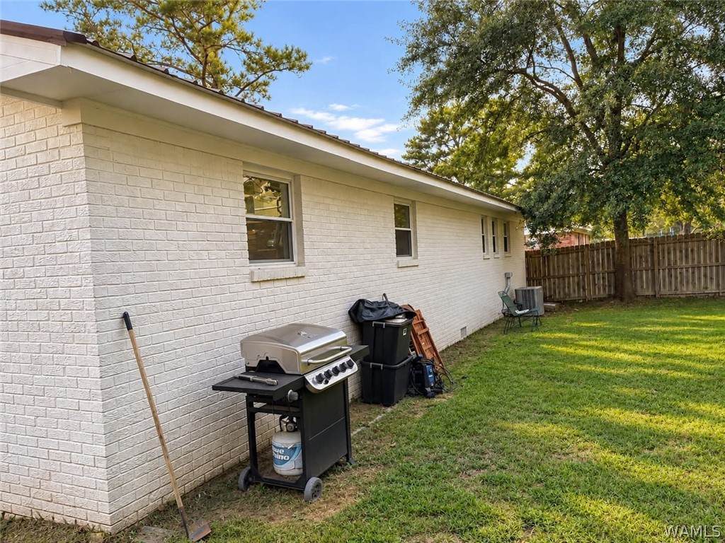 https://bt-photos.global.ssl.fastly.net/tuscaloosa/orig_boomver_1_177539-2.jpg