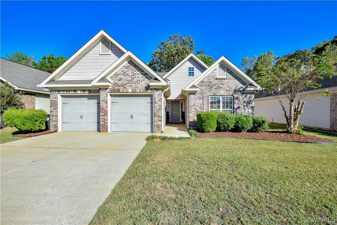 5005 Easton Drive - Photo 1
