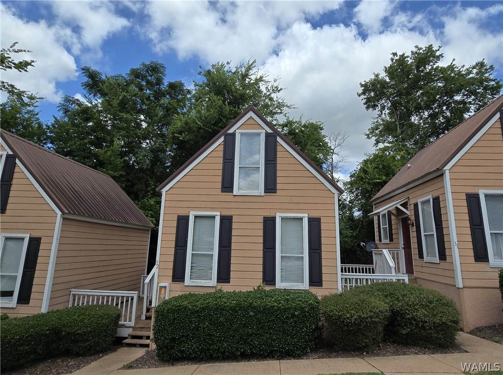 901 Hargrove Rd - Photo 1