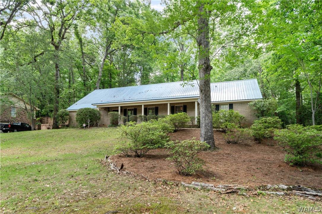 https://bt-photos.global.ssl.fastly.net/tuscaloosa/orig_boomver_1_177720-2.jpg