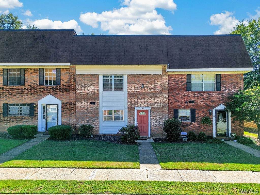 129 22nd Street - Photo 1