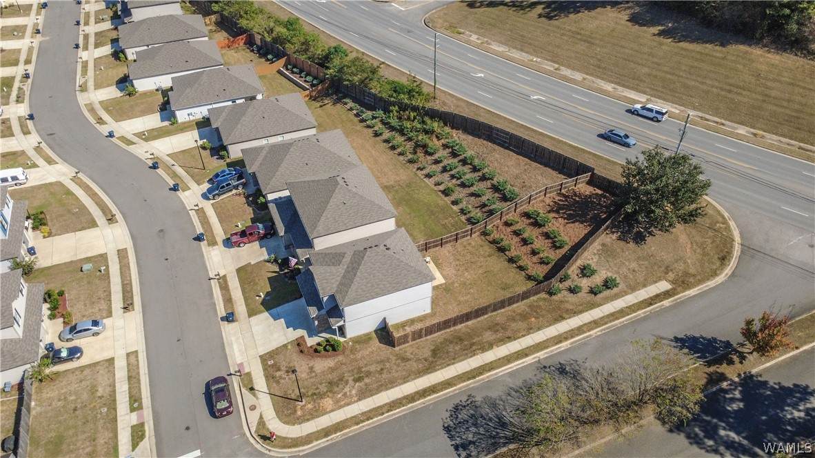 https://bt-photos.global.ssl.fastly.net/tuscaloosa/orig_boomver_1_177749-2.jpg