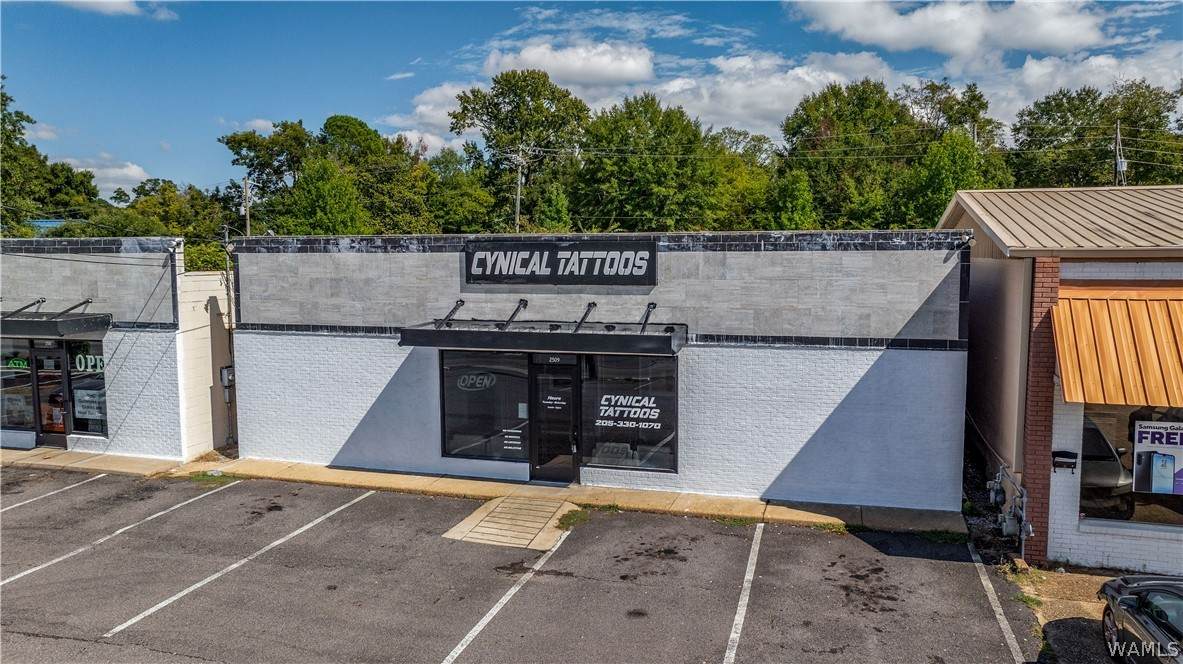 2509 Lurleen B Wallace Blvd, Northport, AL 35476