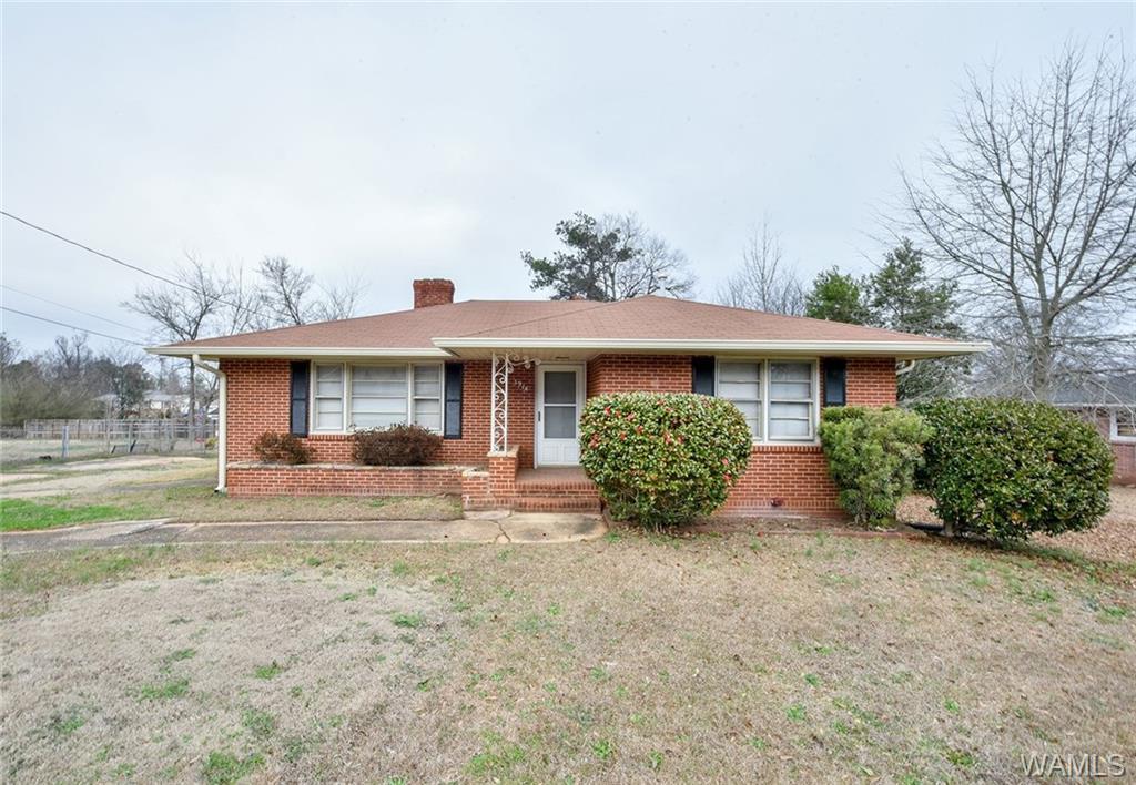 3914 6th Street E - Photo 1
