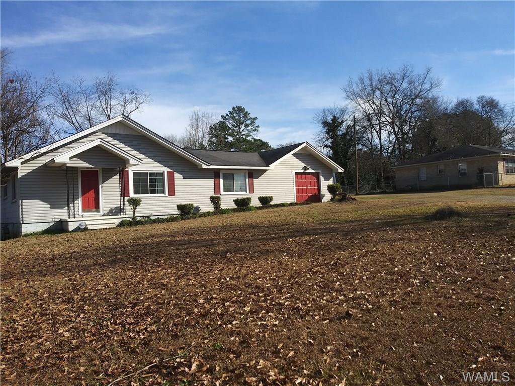 2711 17TH AVE - Photo 1